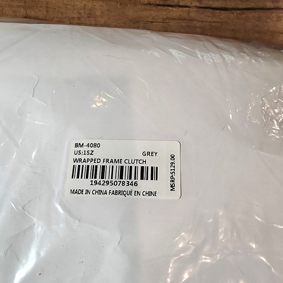 Badgley Mischka Gray Wrapped Frame Clutch - Picture 7 of 8